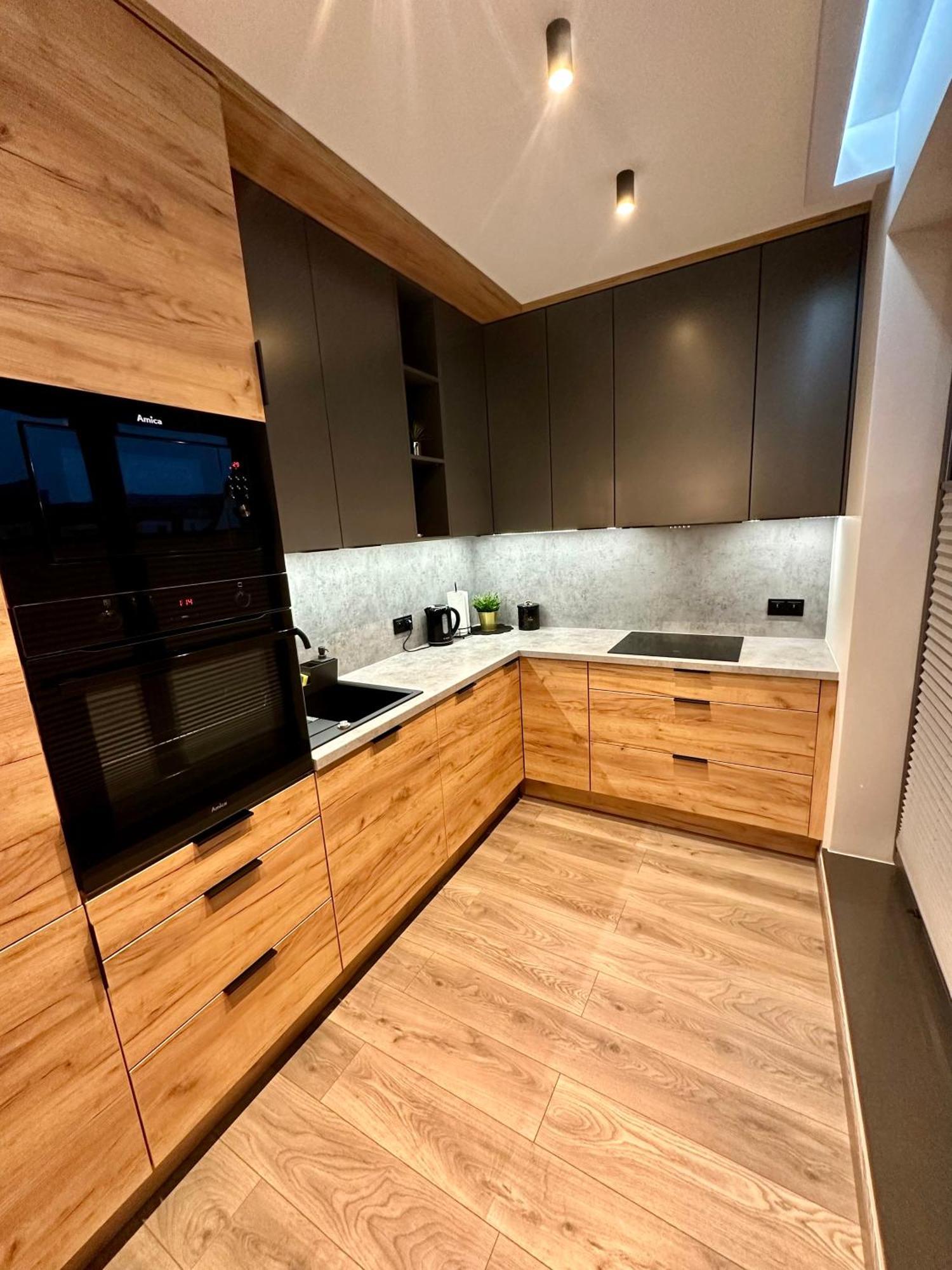 Beautiful And Modern Apartment- Garage- Wislane Tarasy Cracovie Extérieur photo