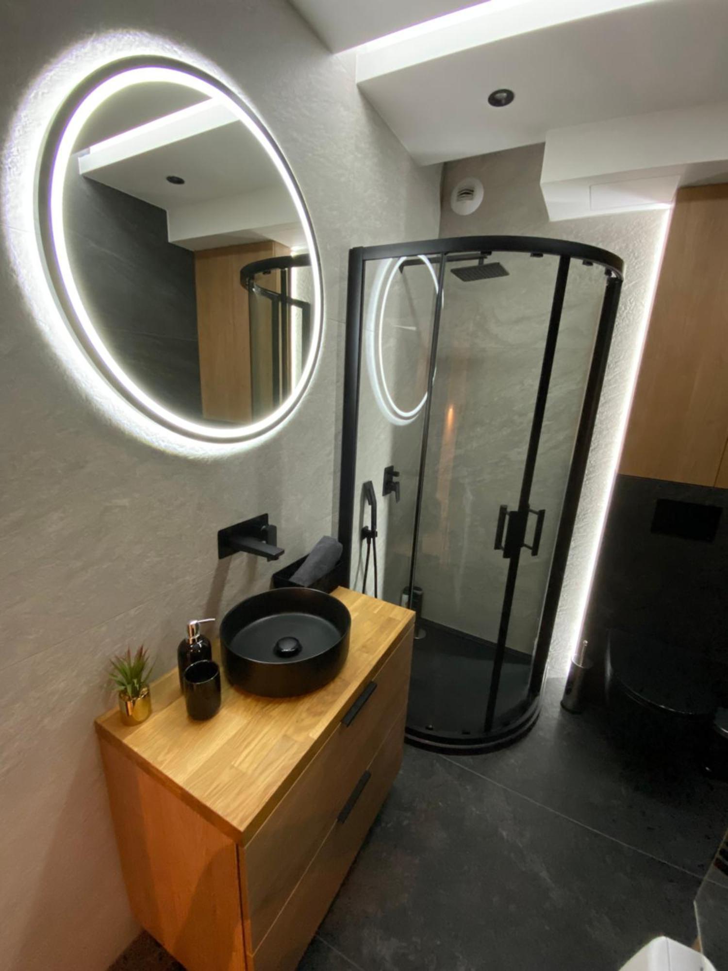 Beautiful And Modern Apartment- Garage- Wislane Tarasy Cracovie Extérieur photo