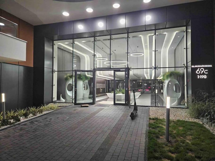 Beautiful And Modern Apartment- Garage- Wislane Tarasy Cracovie Extérieur photo